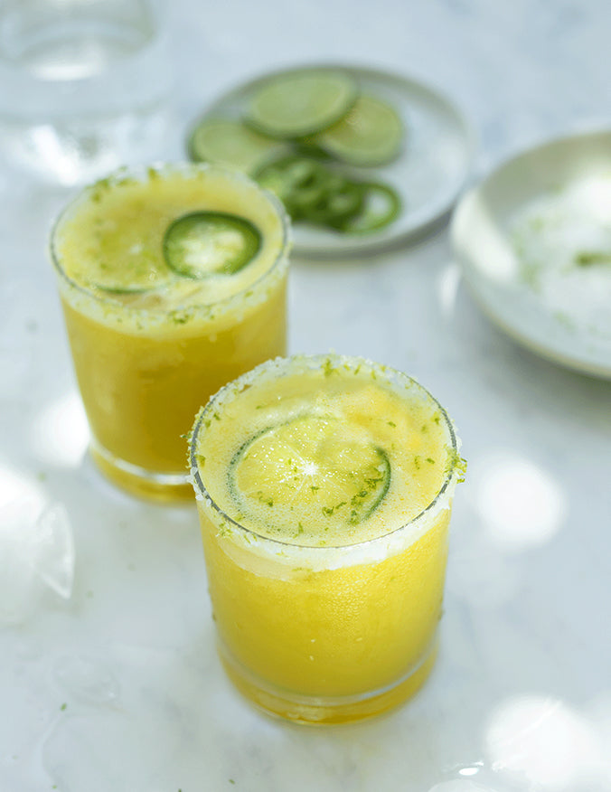 Spicy mango margarita