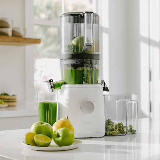 Nama J2 Cold Press Juicer Europe (220V Plug E)